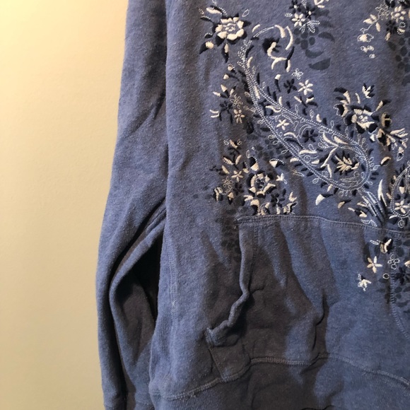 H&M patterned blue hoodie - Picture 11 of 13